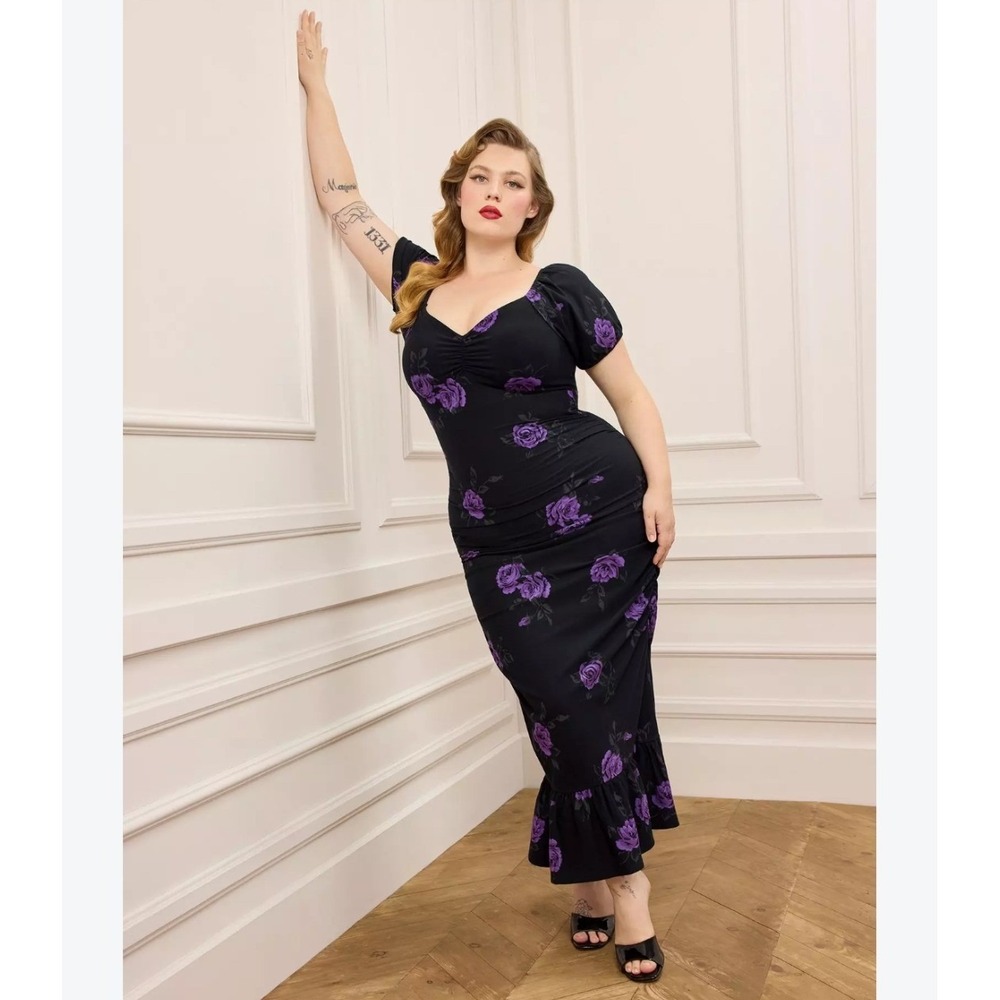 Torrid Retro Puff Sleeve Column Dress Dark Roses Floral Black 1X 14-16 NWT